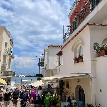 Pride Holiday home Capri