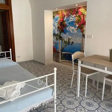 Pride Holiday home Capri